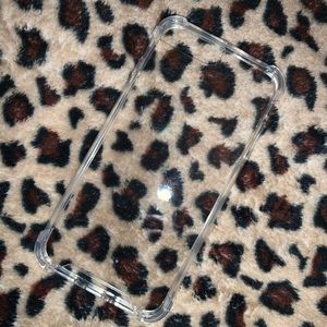 iPhone 8 Plus Clear case (NEW) In great condition